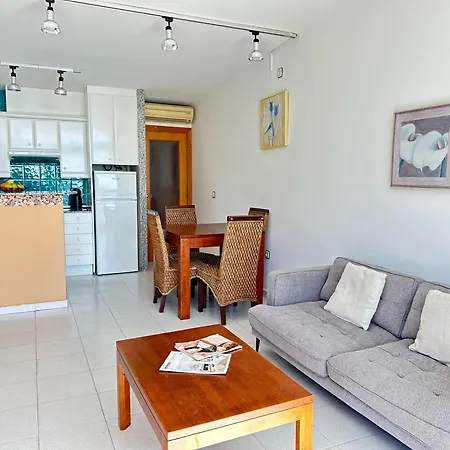 Apartment Agi Residencial Almadraba