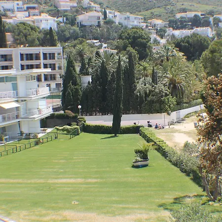 Apartment Agi Residencial Almadraba *